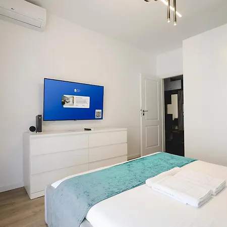 Smart Concept Living Plaza Apartment Bucharest Exterior photo